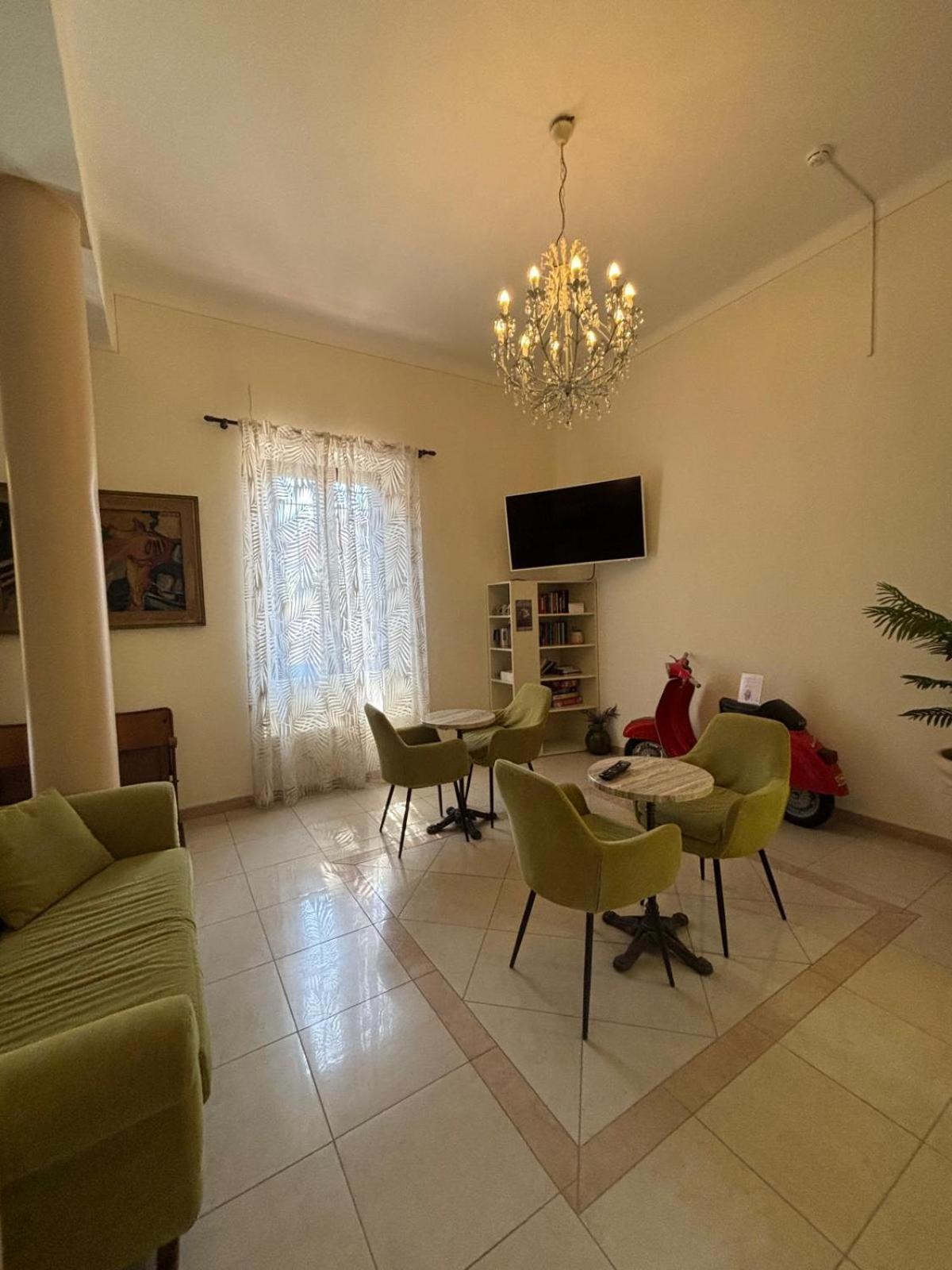 מרינה די מסה Hotel Virginia מראה חיצוני תמונה